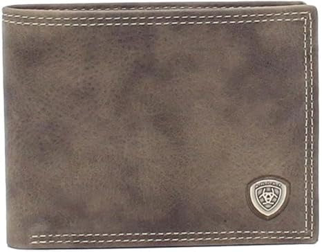 *Mens Shield Bifold Concho Wallet
