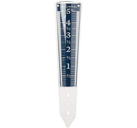 Easy to Read Magnifying Rain Gauge
